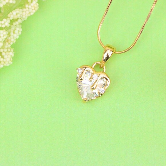 "Heart Drip White Pendant in Gold Finish Stylish Jewelry, XPPT1696 - Picture 2 of 13